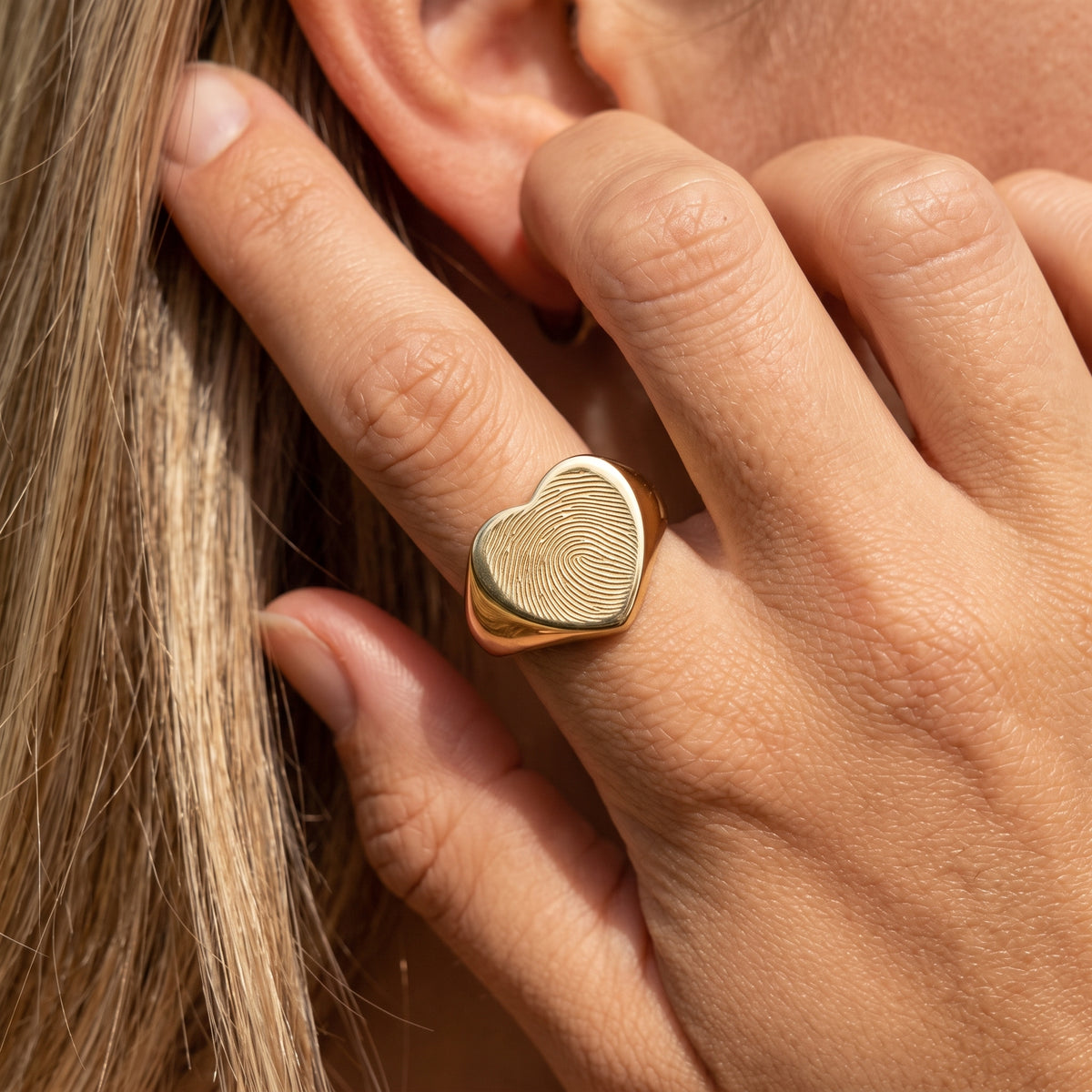 Bague cœur gravée d'une empreinte digitale – Atelier Ysole, vue 3