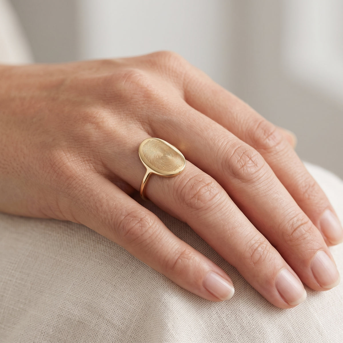 Bague gravée d'une empreinte digitale – Atelier Ysole, vue 3