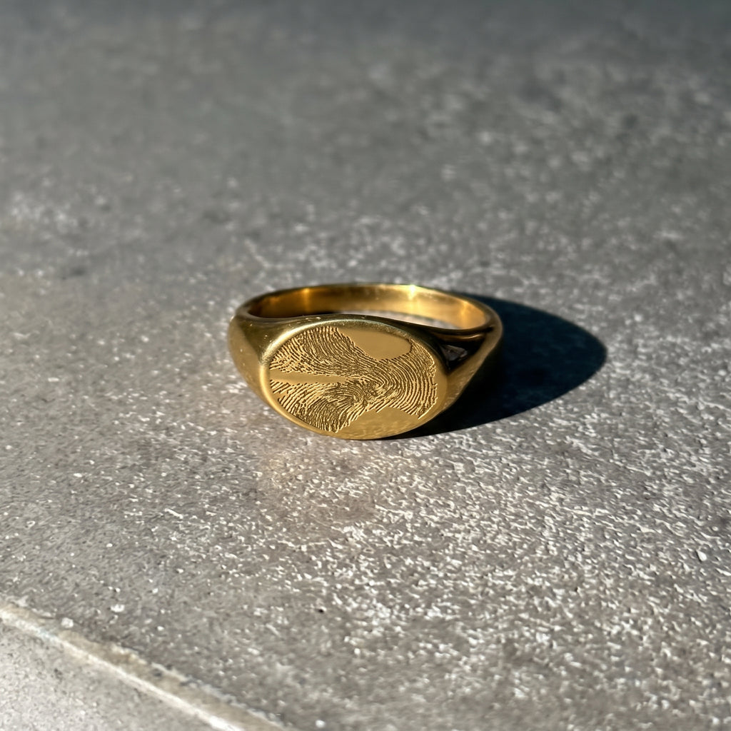Chevalière fine gravée d'une empreinte de truffe – Atelier Ysole, vue 3