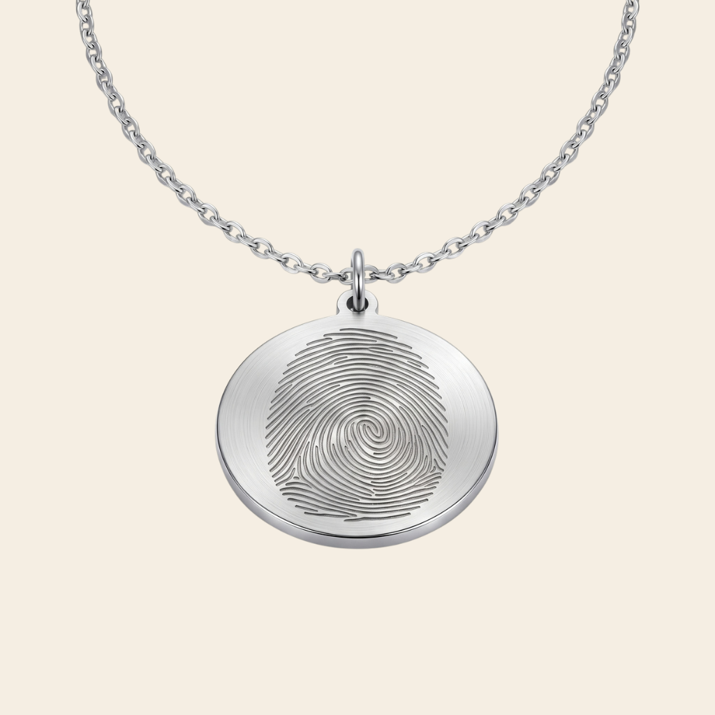 Collier gravé d'une empreinte digitale – Atelier Ysole, vue 2
