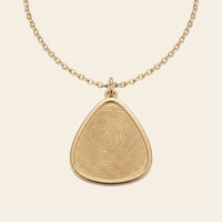 Collier goutte gravé d'une empreinte digitale – Atelier Ysole
